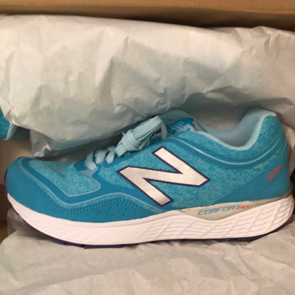 New Balance 520v2 Comfort Ride Running Shoes